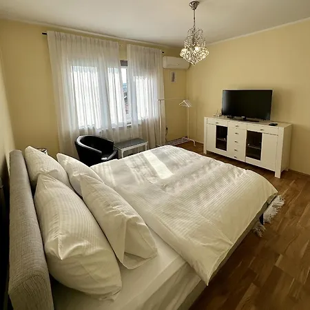 B For Rent Apartment *