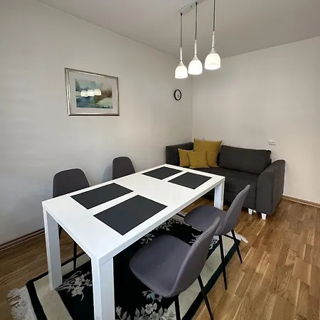 Apartment B For Rent